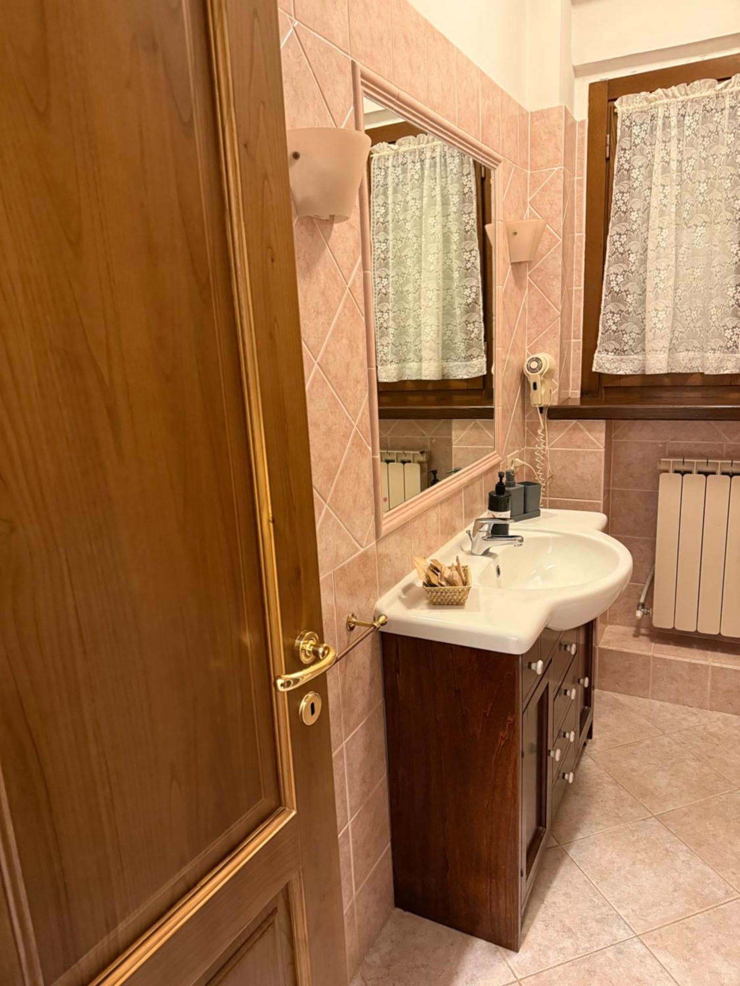 Chianciano Lettings Daire Chianciano Terme Dış mekan fotoğraf